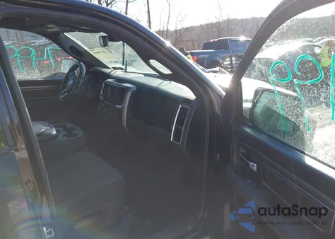 2021 Ram 1500 Classic Warlock 4X4 6'4 Box из США, поврежденный, VIN 1C6RR7GG8MS585355